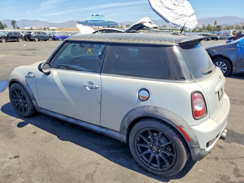 Photo 2 from auction – 2013 MINI COOPER with VIN WMWSV3C59DT392903