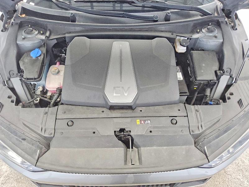 Photo 11 from auction – 2023 KIA EV6 with VIN KNDC34LA7P5604643