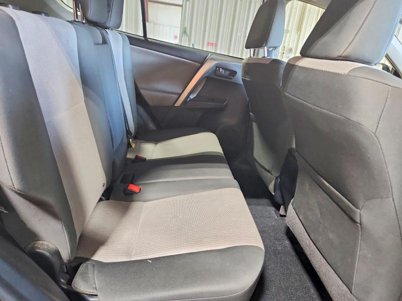 Photo 10 from auction – 2015 TOYOTA RAV4 with VIN JTMBFREV6FD146453