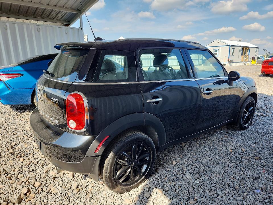 Photo 3 from auction – 2016 MINI COOPER with VIN WMWZB3C5XGWM33551