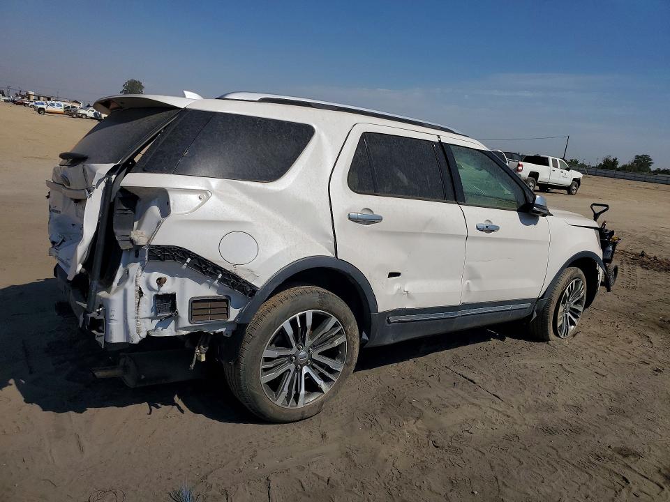 Photo 3 from auction – 2017 FORD EXPLORER with VIN 1FM5K8HT2HGD56378