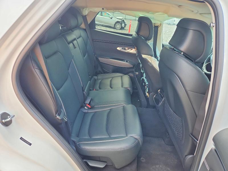 Photo 11 from auction – 2024 GENESIS GV70 with VIN 5NMMADTB2RH006947