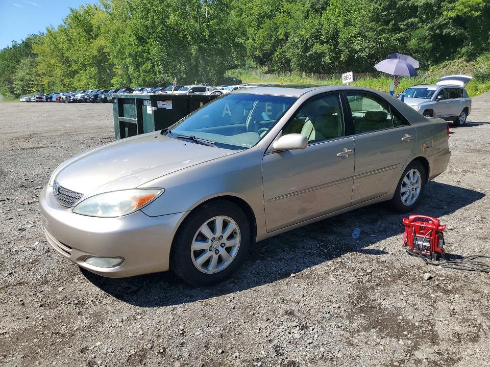 TOYOTA CAMRY 2003 with VIN 4T1BE30K53U700554 - Photo from auction
