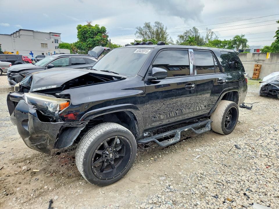 TOYOTA 4RUNNER 2019 with VIN JTEZU5JR4K5202346 - Photo from auction
