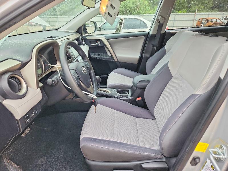 Photo 7 from auction – 2015 TOYOTA RAV4 with VIN 2T3WFREV8FW152548