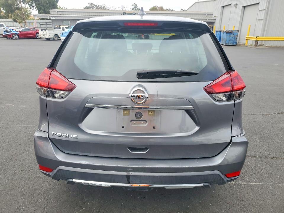 Photo 6 from auction – 2018 NISSAN ROGUE with VIN KNMAT2MT8JP610801