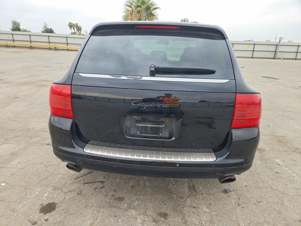 Photo 6 from auction – 2006 PORSCHE CAYENNE with VIN WP1AA29P86LA26316