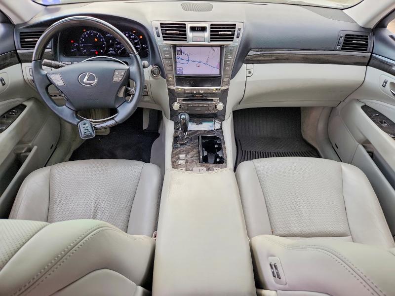 Photo 8 from auction – 2011 LEXUS LS with VIN JTHCL5EF5B5009795
