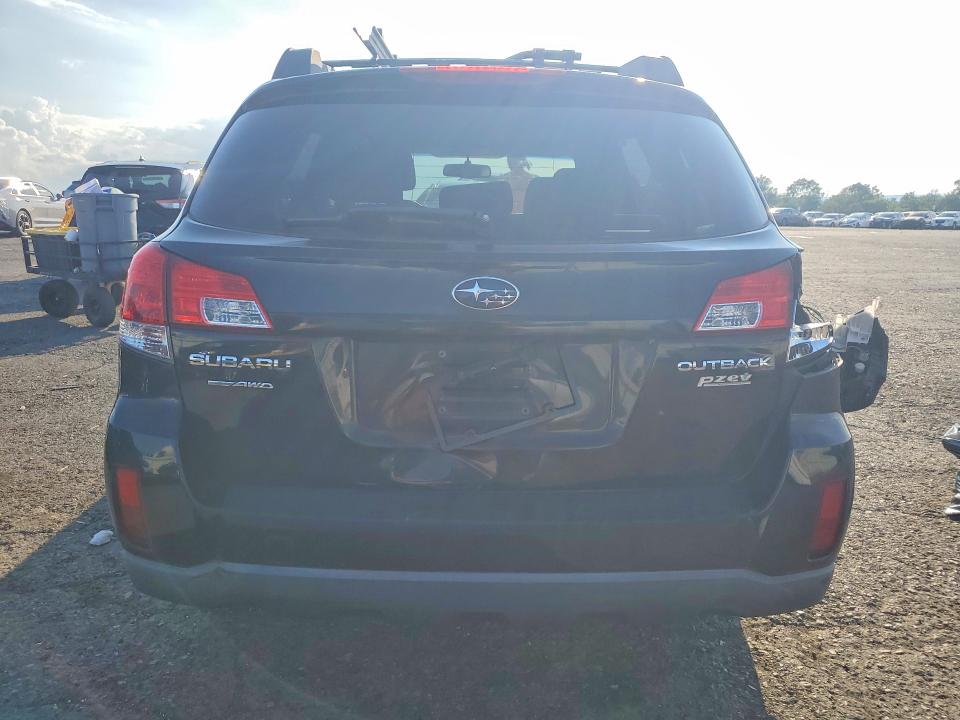 Photo 6 from auction – 2010 SUBARU OUTBACK with VIN 4S4BRBCC2A1320394
