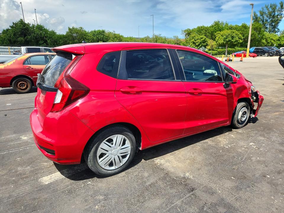Снимка 3 от търг – 2019 HONDA FIT с VIN 3HGGK5H45KM723549