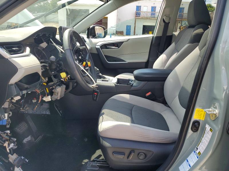 Photo 7 from auction – 2020 TOYOTA RAV4 with VIN 2T3P1RFV7LC118311