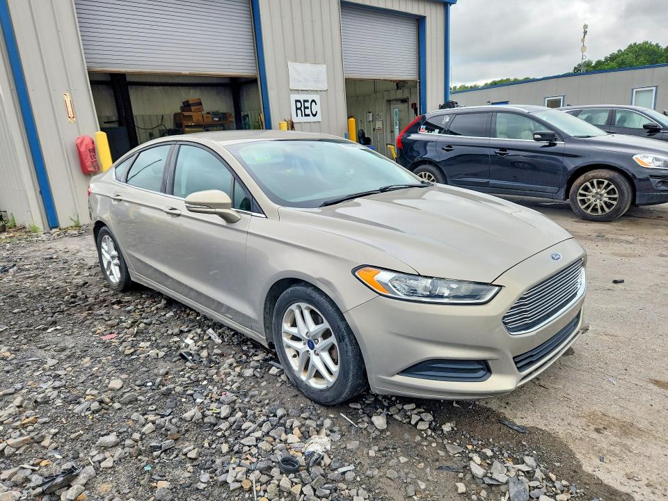 Photo 4 from auction – 2015 FORD FUSION with VIN 3FA6P0H72FR188932