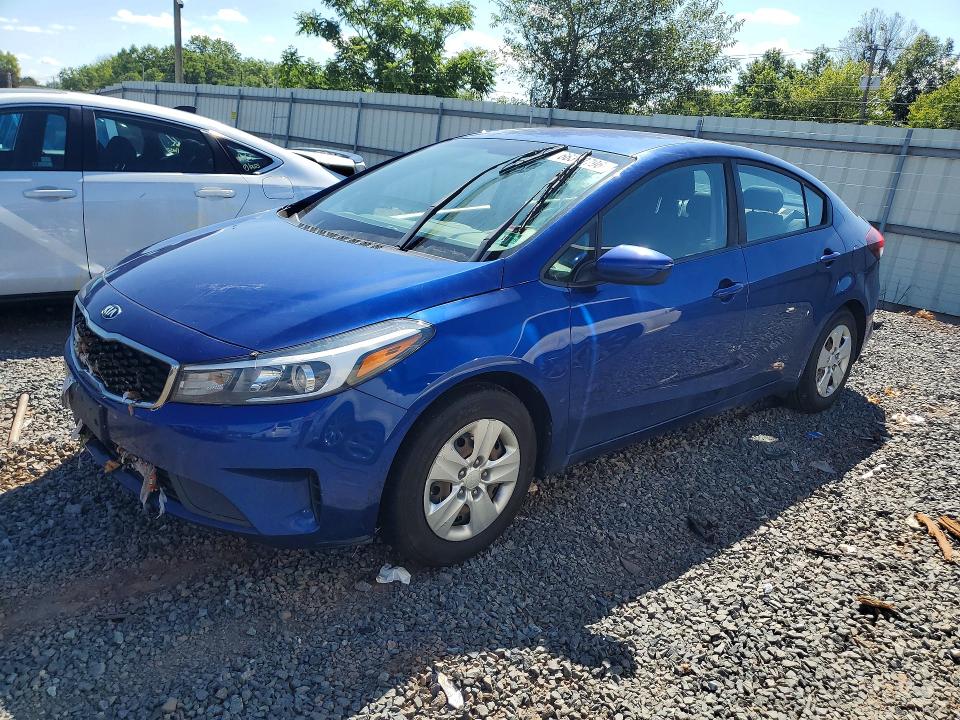 KIA FORTE 2018 z numerem VIN 3KPFL4A76JE262876 - Zdjęcie z aukcji