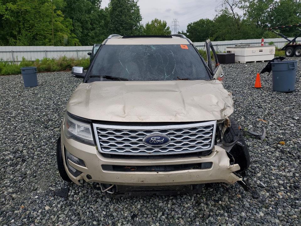 Photo 5 from auction – 2017 FORD EXPLORER with VIN 1FM5K8HT4HGE20047