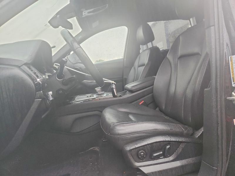 Photo 7 from auction – 2018 AUDI Q7 with VIN WA1VAAF70JD000095