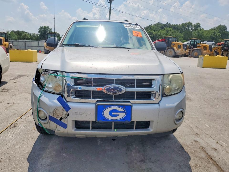 Photo 5 from auction – 2008 FORD ESCAPE with VIN 1FMCU03178KA80639