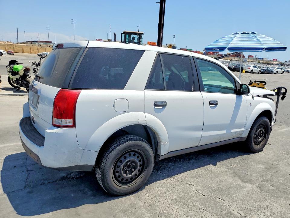 Photo 3 from auction – 2006 SATURN VUE with VIN 5GZCZ33D96S816137
