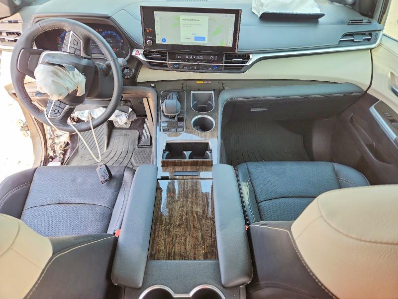 Photo 8 from auction – 2025 TOYOTA SIENNA with VIN 5TDESKFC6SS205352