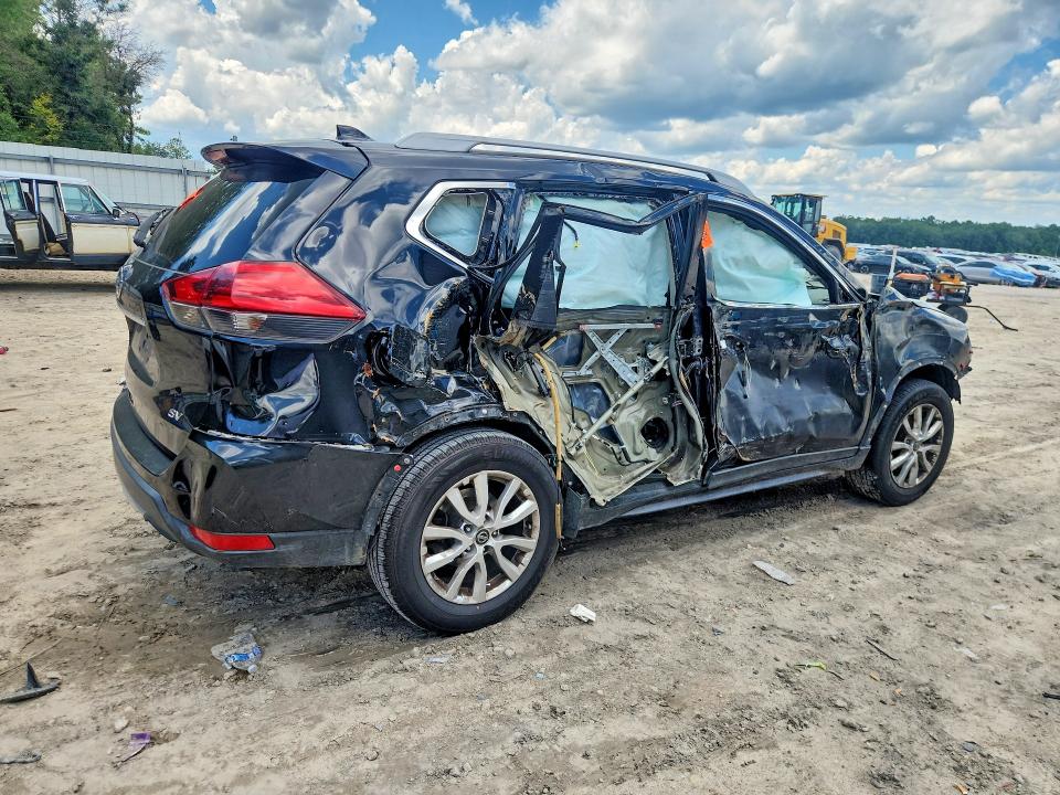 Снимка 3 от търг – 2017 NISSAN ROGUE с VIN 5N1AT2MT3HC819926