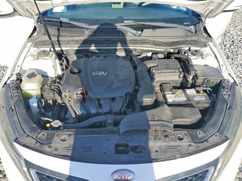 Photo 11 from auction – 2015 KIA OPTIMA with VIN 5XXGM4A72FG393075
