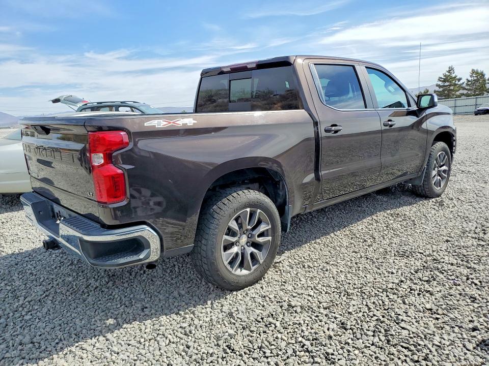Photo 3 from auction – 2019 CHEVROLET SILVERADO with VIN 3GCUYDEDXKG101736
