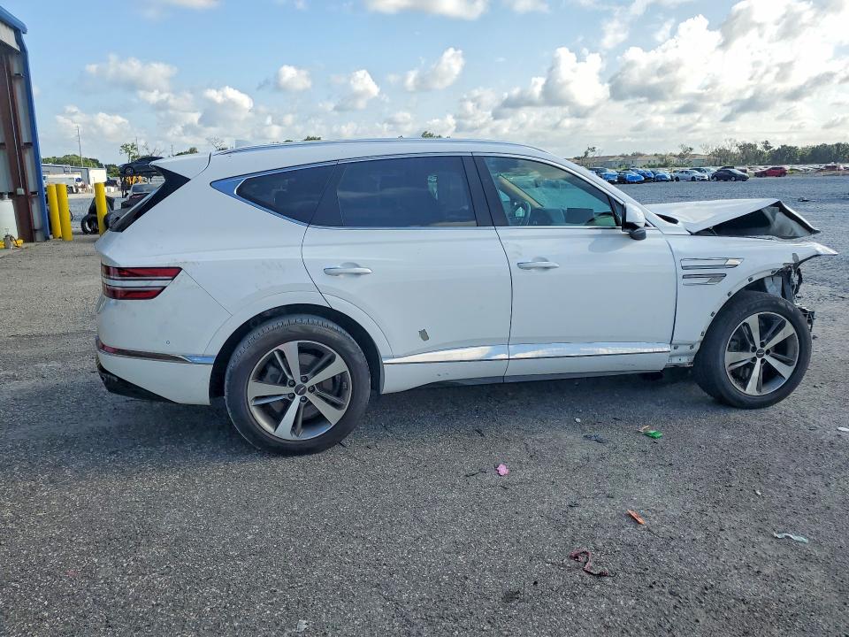 Photo 3 from auction – 2021 GENESIS GV80 with VIN KMUHB4SB4MU037812