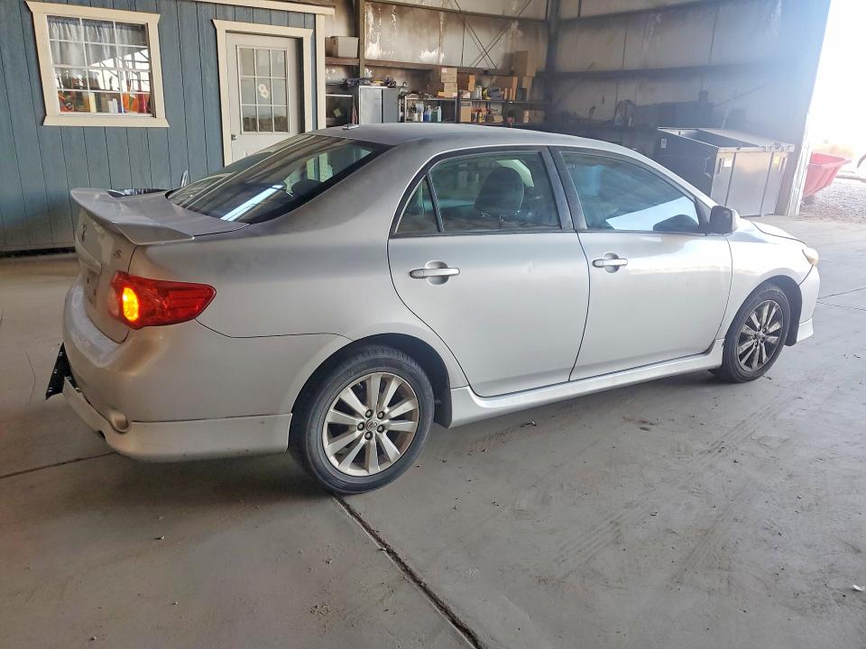 Photo 3 from auction – 2010 TOYOTA COROLLA with VIN 2T1BU4EE2AC521964