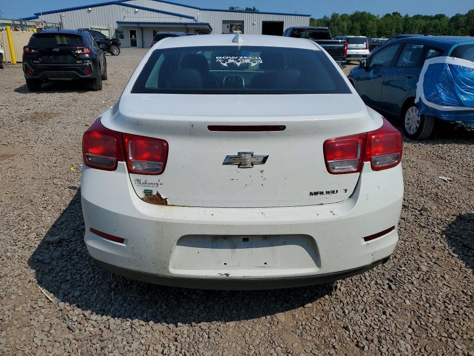 Photo 6 from auction – 2015 CHEVROLET MALIBU with VIN 1G11C5SL9FF138716