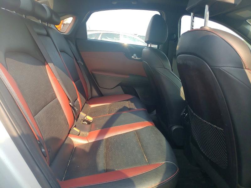 Photo 10 from auction – 2020 KIA FORTE with VIN 3KPF54ADXLE209617