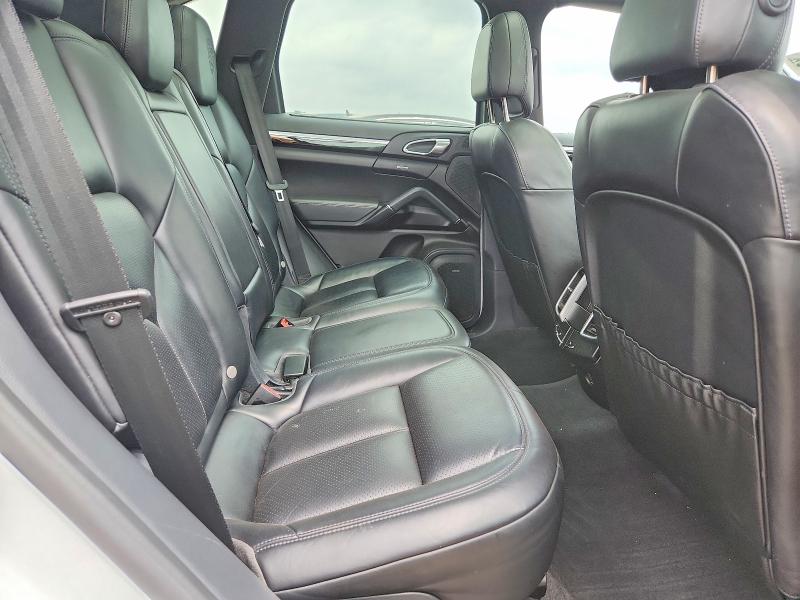 Photo 10 from auction – 2017 PORSCHE CAYENNE with VIN WP1AA2A21HKA82865