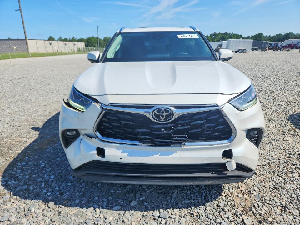 Photo 5 from auction – 2023 TOYOTA HIGHLANDER with VIN 5TDKDRAH8PS039805