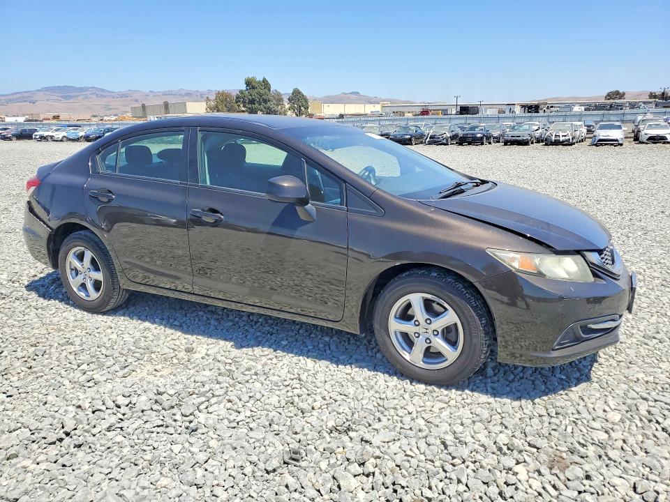 Фото 4 с аукциона – 2013 HONDA CIVIC с VIN 19XFB2F55DE228446