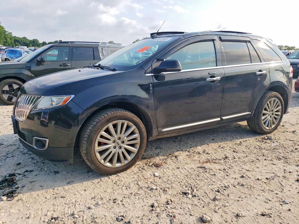 LINCOLN MKX 2013 with VIN 2LMDJ8JK5DBL12218 - Photo from auction