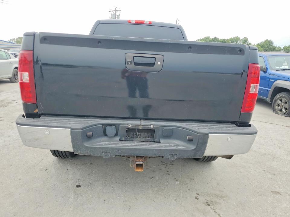 Photo 6 from auction – 2013 CHEVROLET SILVERADO with VIN 1GCRKSE72DZ394279