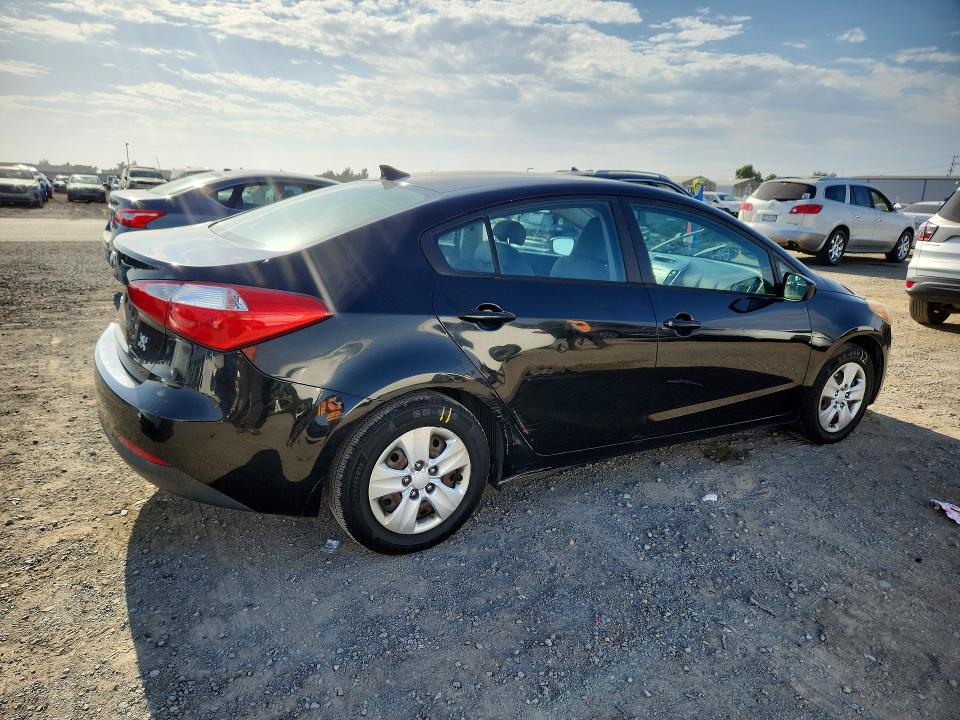 Photo 3 from auction – 2014 KIA FORTE with VIN KNAFK4A66E5078546