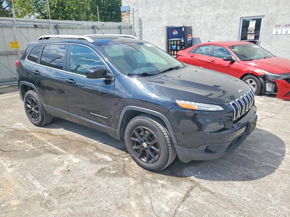 Photo 4 from auction – 2016 JEEP CHEROKEE with VIN 1C4PJMCB3GW276616