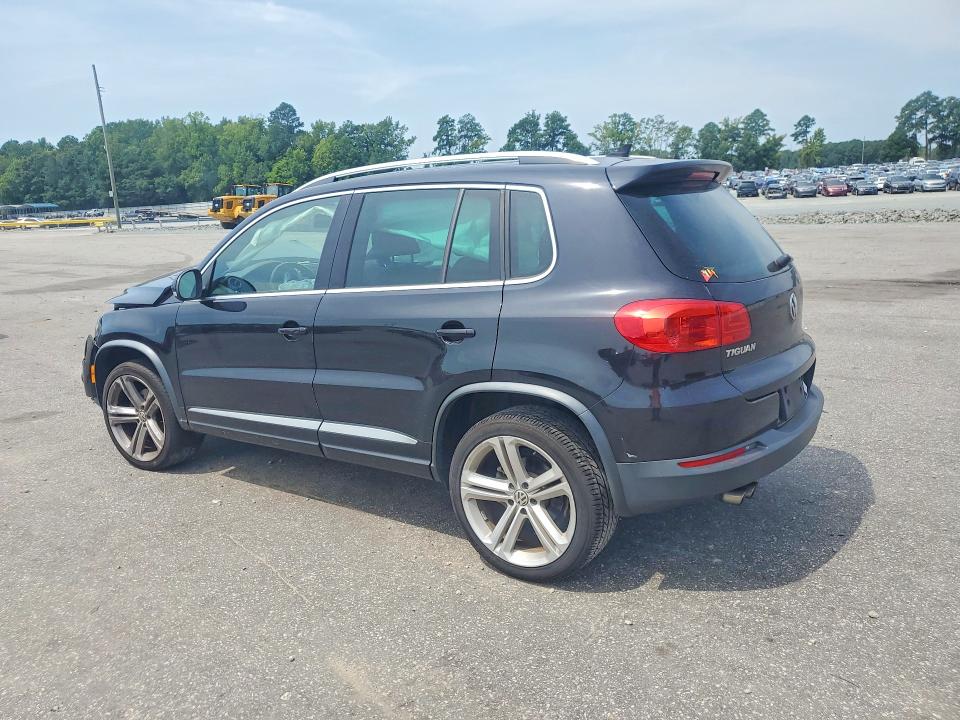 Photo 2 from auction – 2014 VOLKSWAGEN TIGUAN with VIN WVGAV3AX4EW055781
