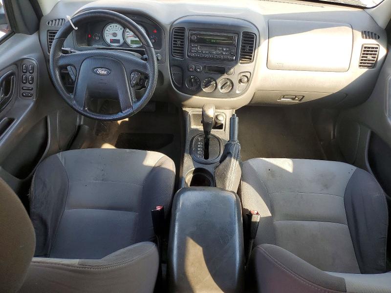 Photo 8 from auction – 2005 FORD ESCAPE with VIN 1FMYU92Z35KA01724