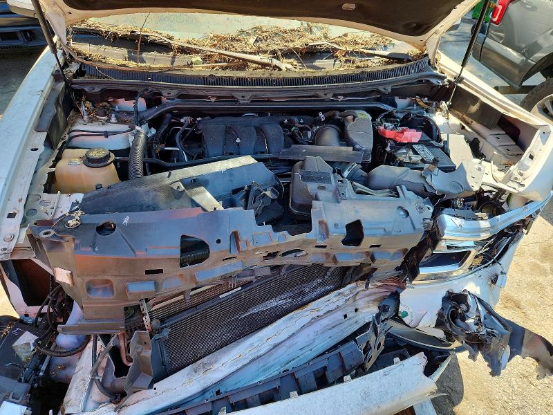 Photo 11 from auction – 2016 FORD FLEX with VIN 2FMGK5D82GBA02598