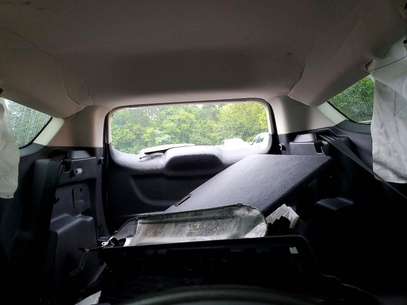 Photo 10 from auction – 2016 FORD ESCAPE with VIN 1FMCU9GX6GUB68832