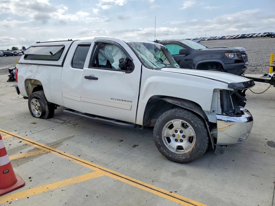 Photo 4 from auction – 2012 CHEVROLET SILVERADO with VIN 1GCRCSE07CZ228273