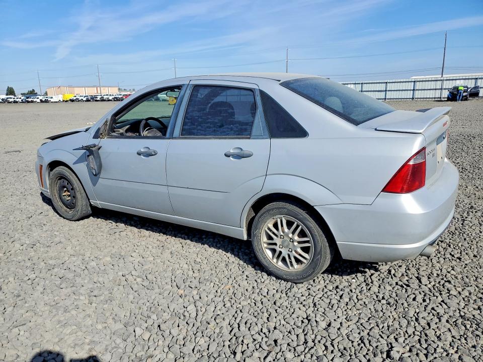 Photo 2 from auction – 2007 FORD FOCUS with VIN 1FAFP34N07W354689