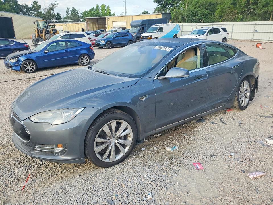 2014 TESLA MODEL S - Търг №64581816