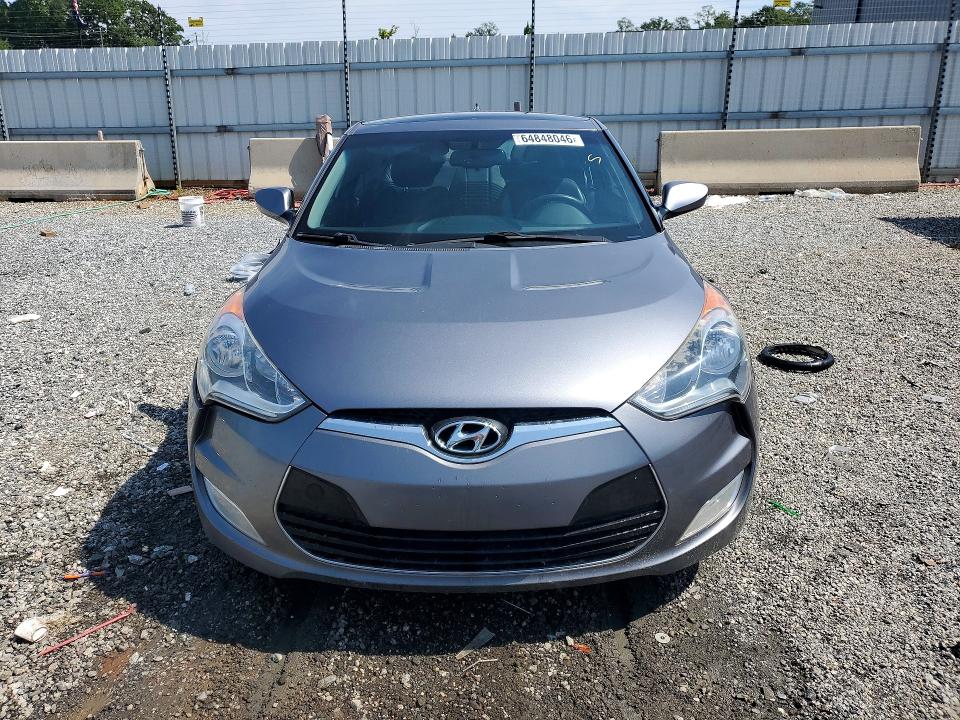 Photo 5 from auction – 2013 HYUNDAI VELOSTER with VIN KMHTC6AD8DU132474