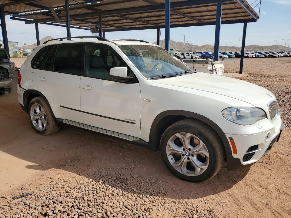 Photo 4 from auction – 2012 BMW X5 with VIN 5UXZV8C54CL426256