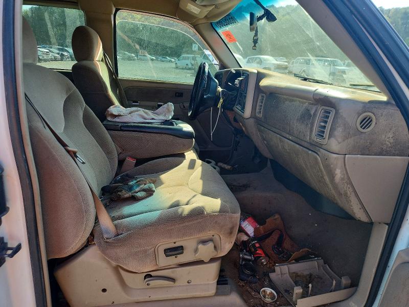 Photo 10 from auction – 2002 GMC NEW SIERRA with VIN 2GTEK19T021343417