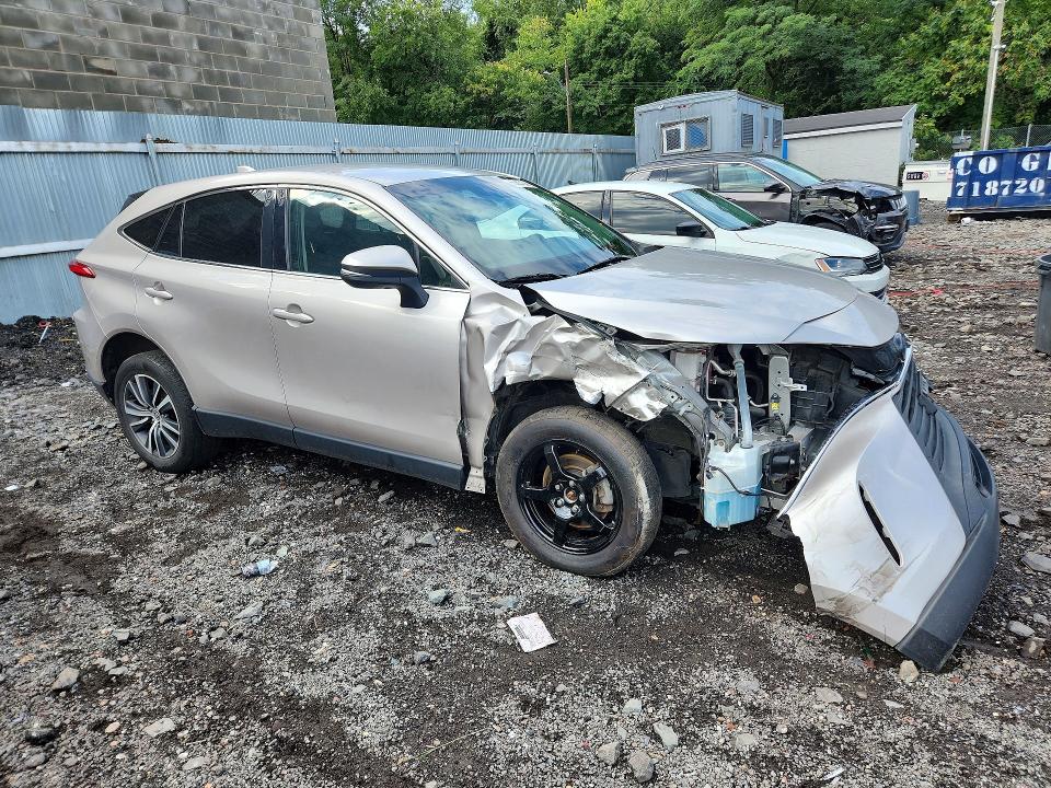 Photo 4 from auction – 2023 TOYOTA VENZA with VIN JTEAAAAH4PJ127569