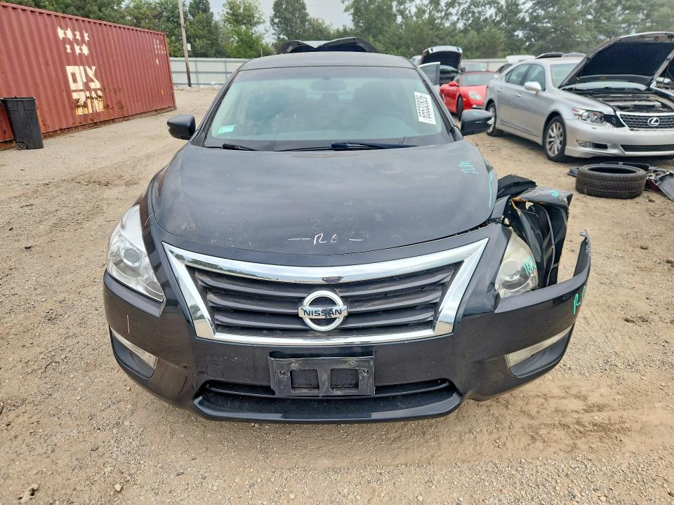 Photo 5 from auction – 2013 NISSAN ALTIMA with VIN 1N4AL3AP0DC263916