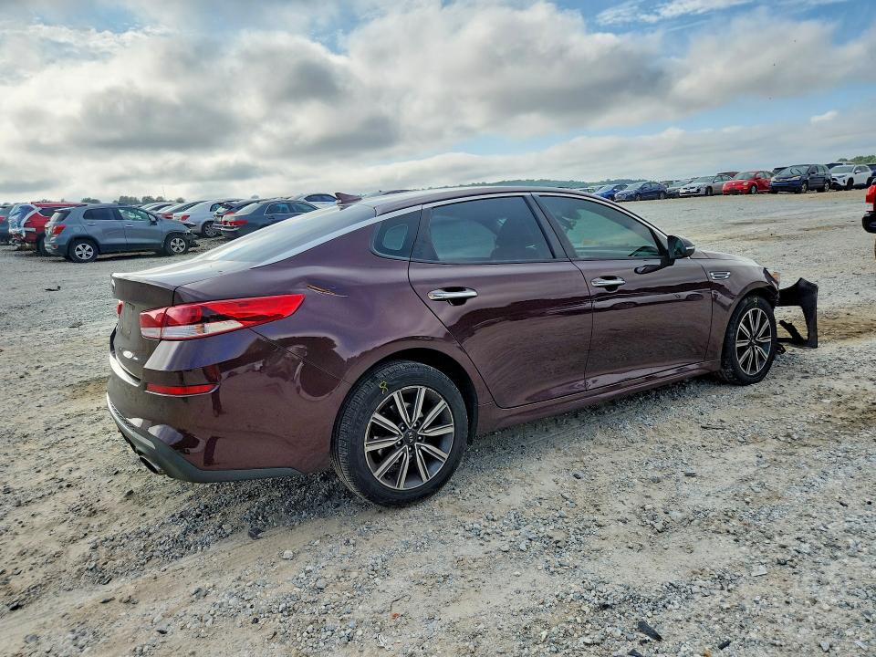 Photo 3 from auction – 2019 KIA OPTIMA with VIN 5XXGT4L36KG360524