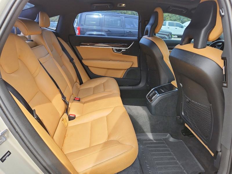 Photo 10 from auction – 2018 VOLVO S90 with VIN LVY982AK9JP029378